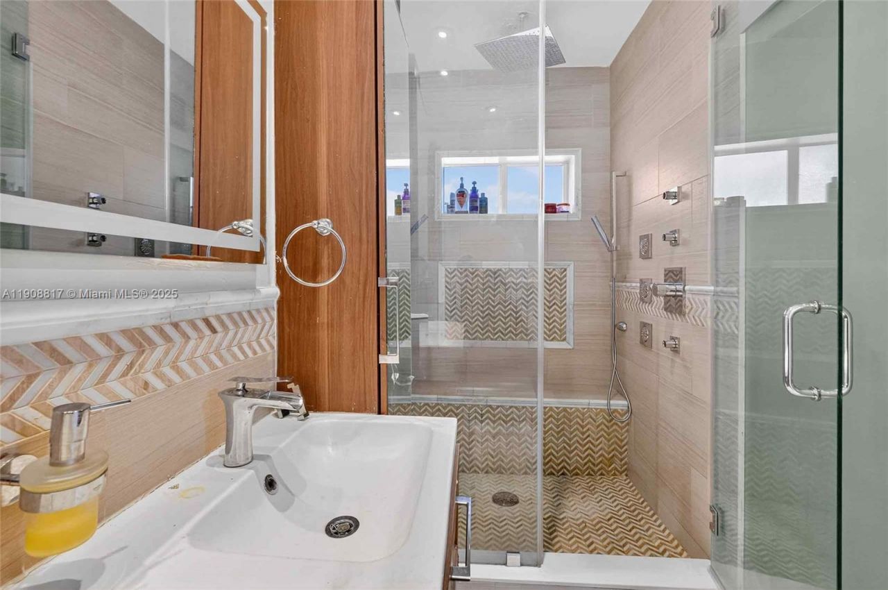 155 NW 124th St, North Miami, FL 33168 Photo