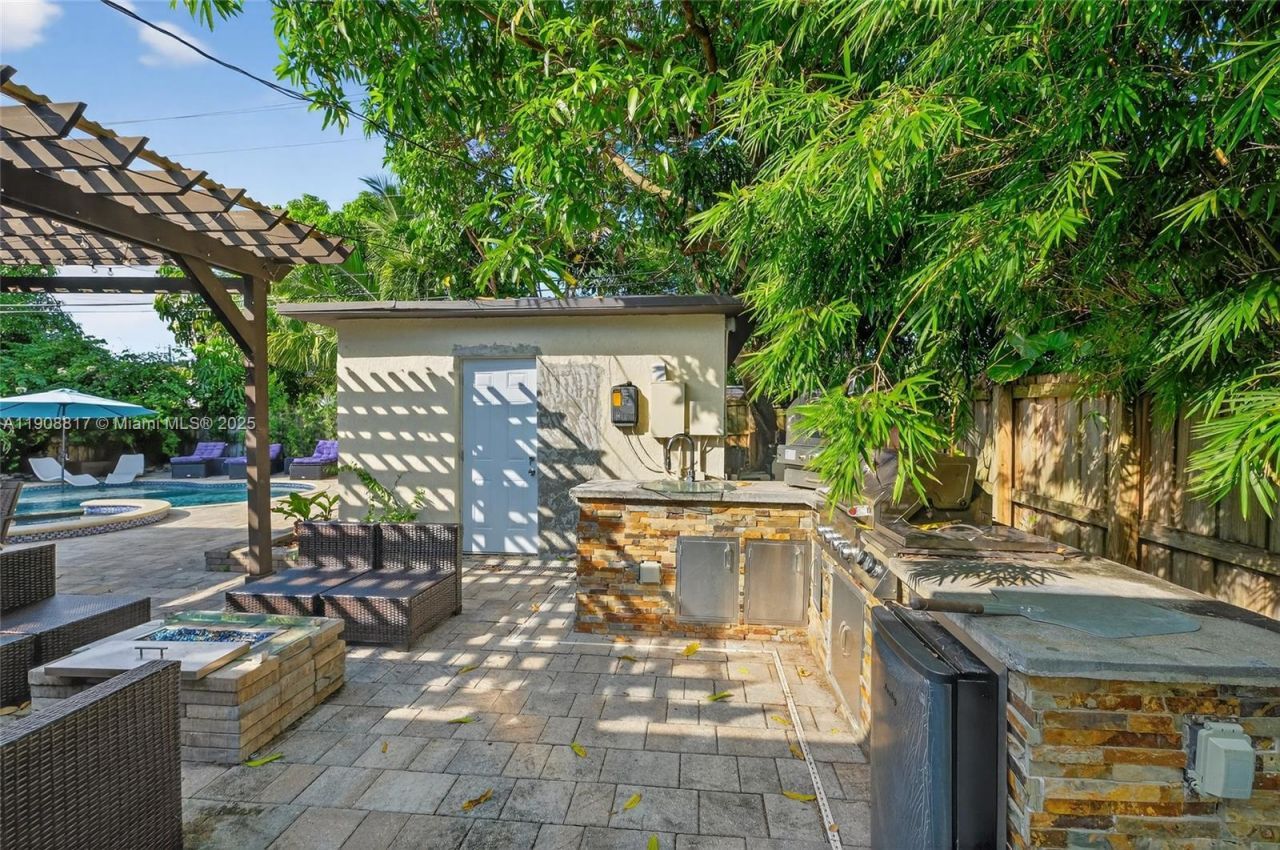 155 NW 124th St, North Miami, FL 33168 Photo