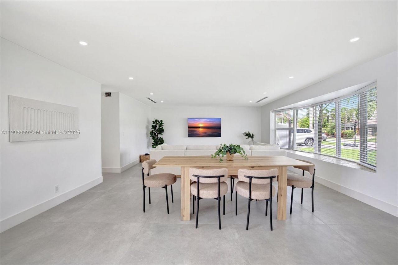 1448 NE 57th Pl, Fort Lauderdale, FL 33334 Photo