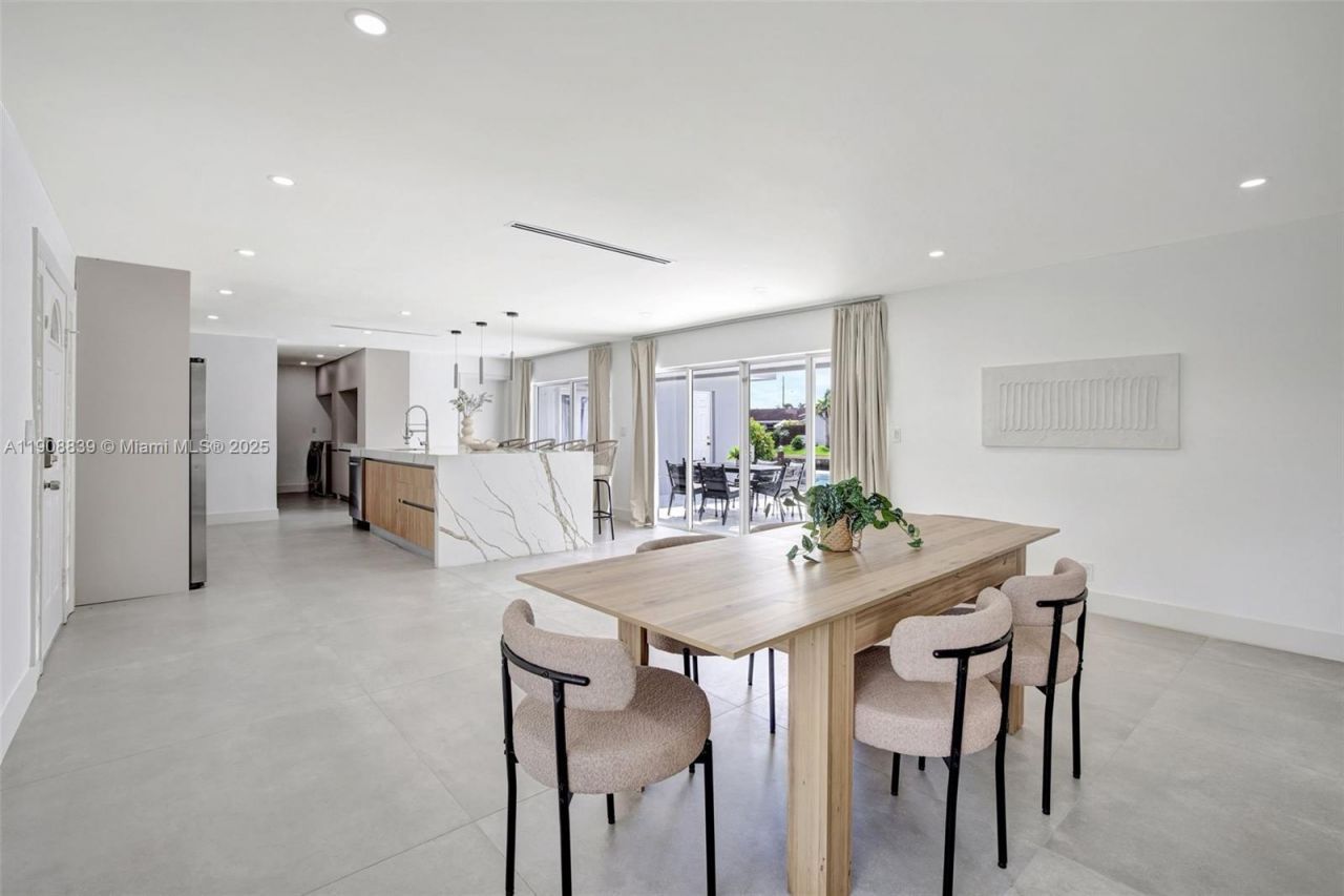 1448 NE 57th Pl, Fort Lauderdale, FL 33334 Photo