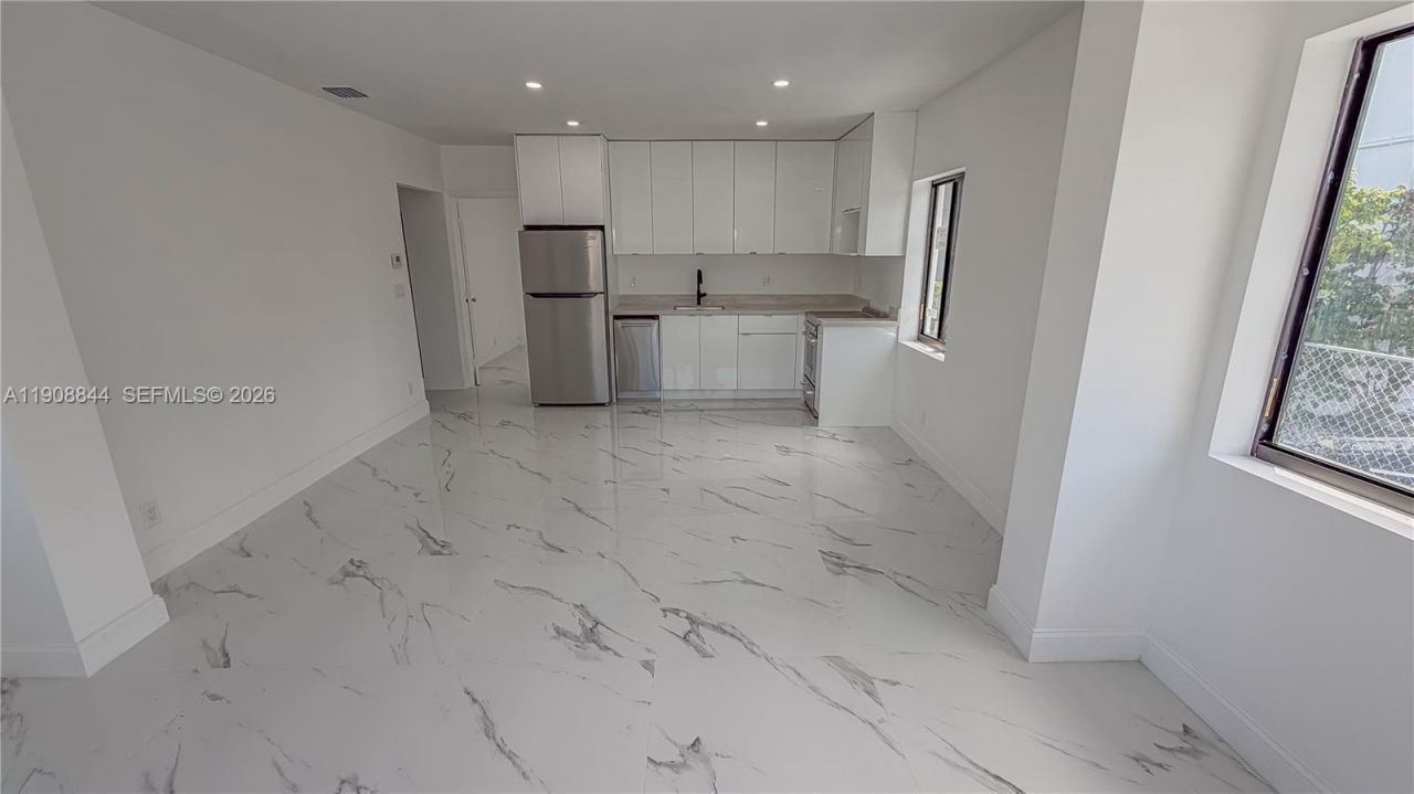 2462 Johnson St, Hollywood, FL 33020 Photo
