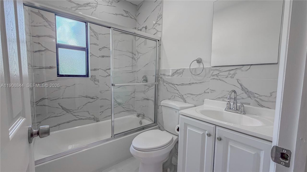 2462 Johnson St, Hollywood, FL 33020 Photo