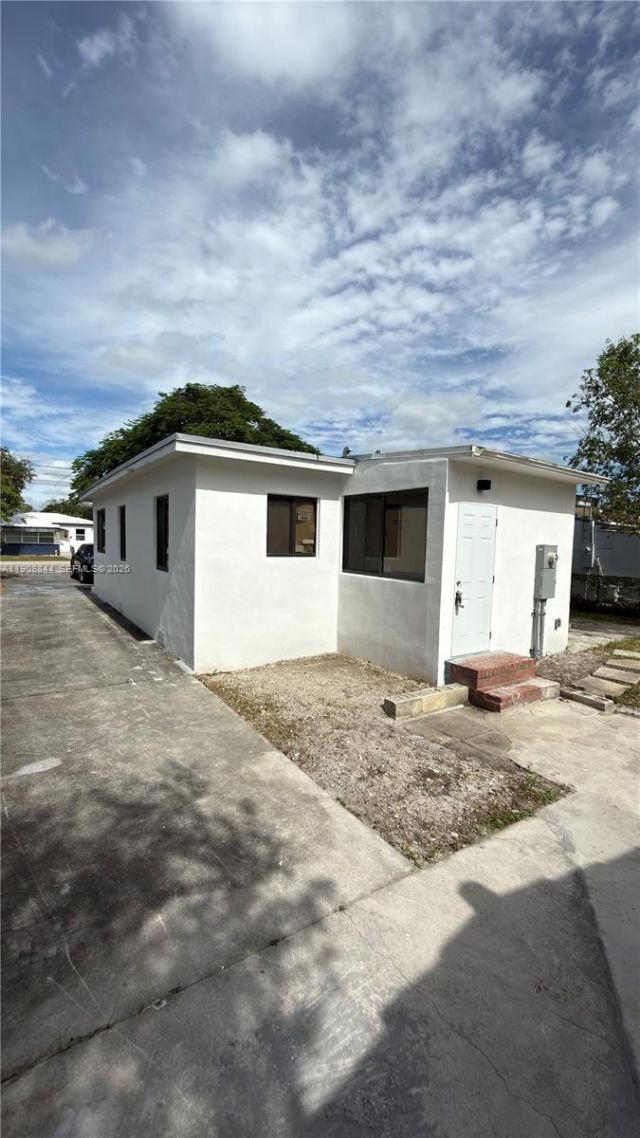 2462 Johnson St, Hollywood, FL 33020 Photo