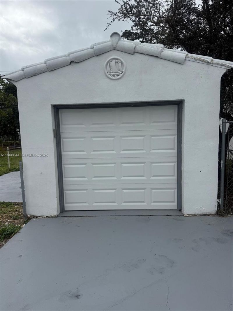 2462 Johnson St, Hollywood, FL 33020 Photo