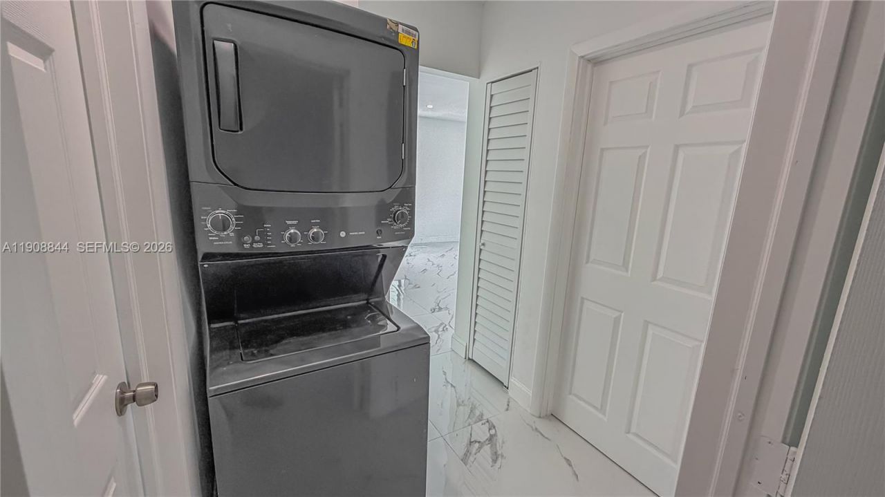 2462 Johnson St, Hollywood, FL 33020 Photo