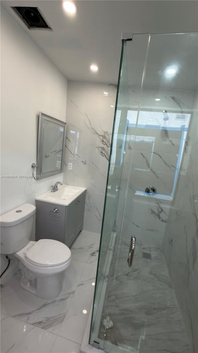 2462 Johnson St, Hollywood, FL 33020 Photo