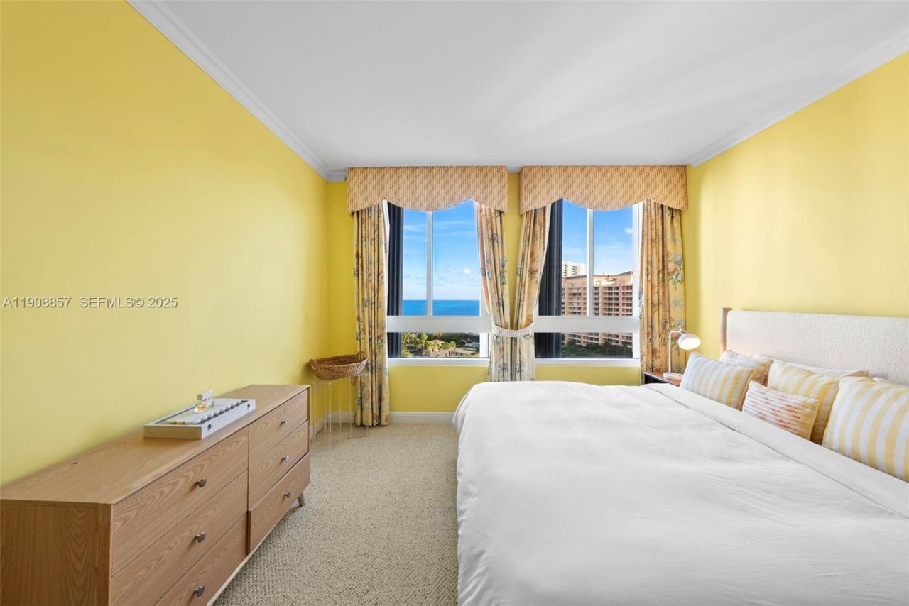 781 Crandon Blvd, Unit 1406, Key Biscayne, FL 33149 Photo