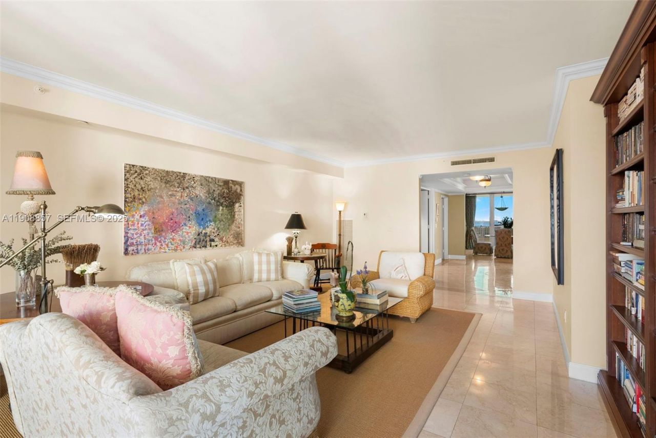 781 Crandon Blvd, Unit 1406, Key Biscayne, FL 33149 Photo