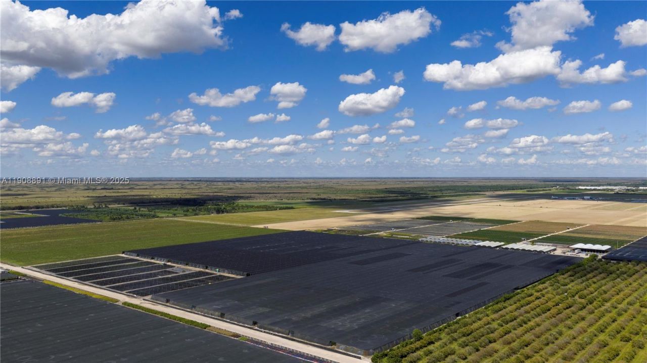 40 Acres Of Improved Agricultural Land For Sale, Homestead, FL 33030 Photo
