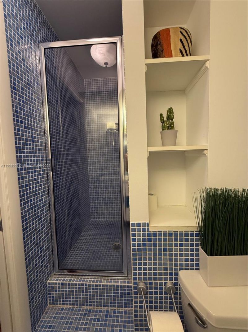 9511 Collins Ave, Unit 1208, Surfside, FL 33154 Photo