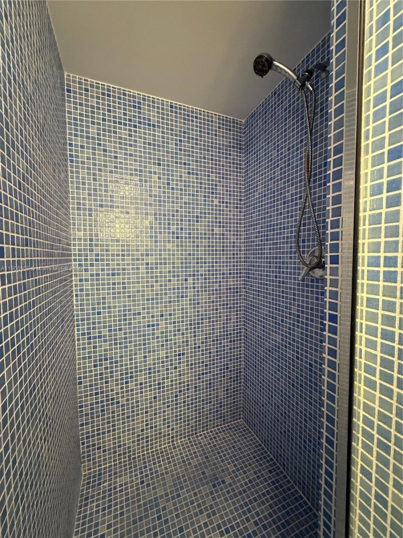 9511 Collins Ave, Unit 1208, Surfside, FL 33154 Photo