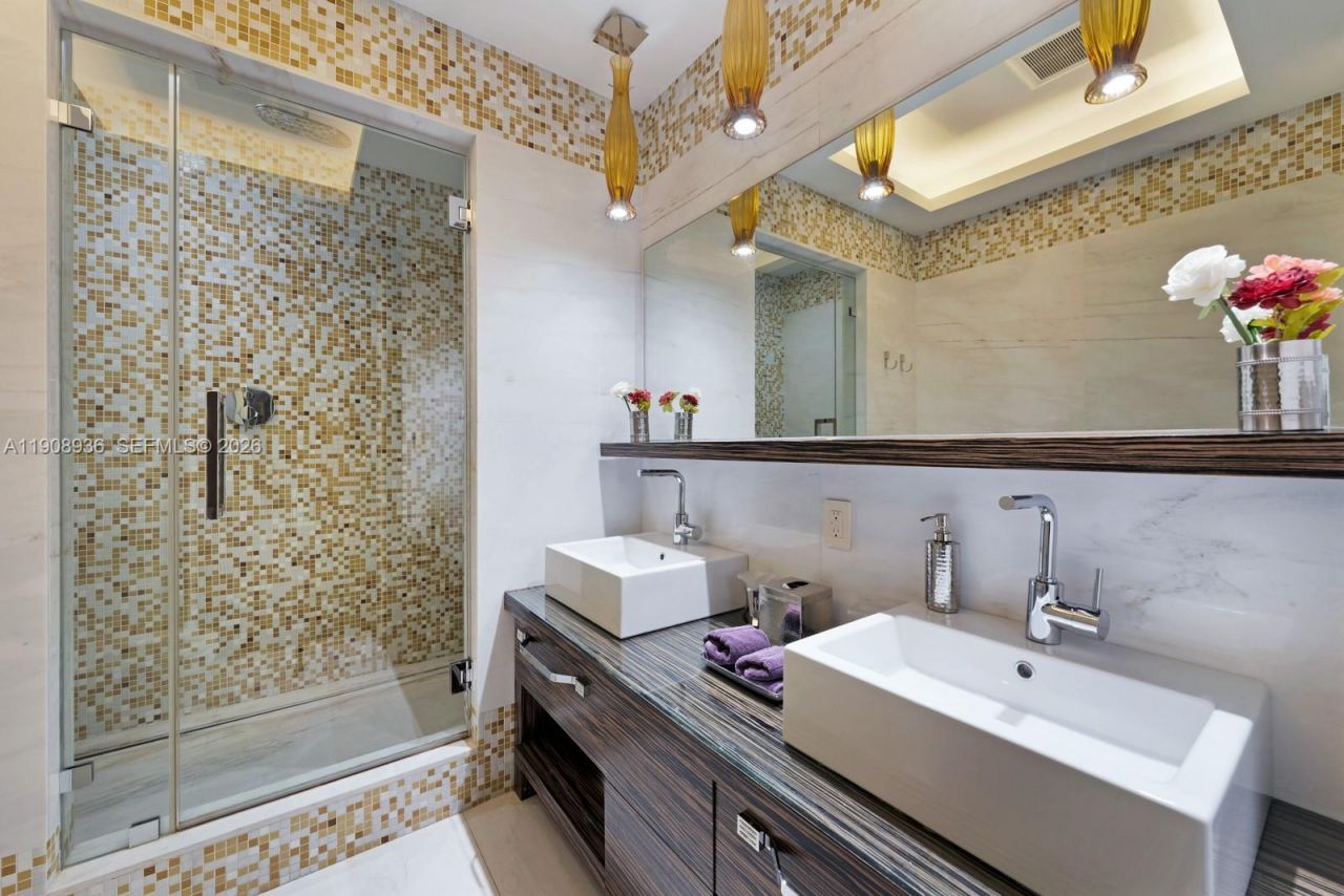 9705 Collins Ave, Unit 1001N, Bal Harbour, FL 33154 Photo