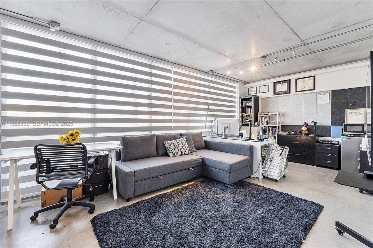 2100 Van Buren Street, Unit #102, Hollywood, FL 33020 Photo