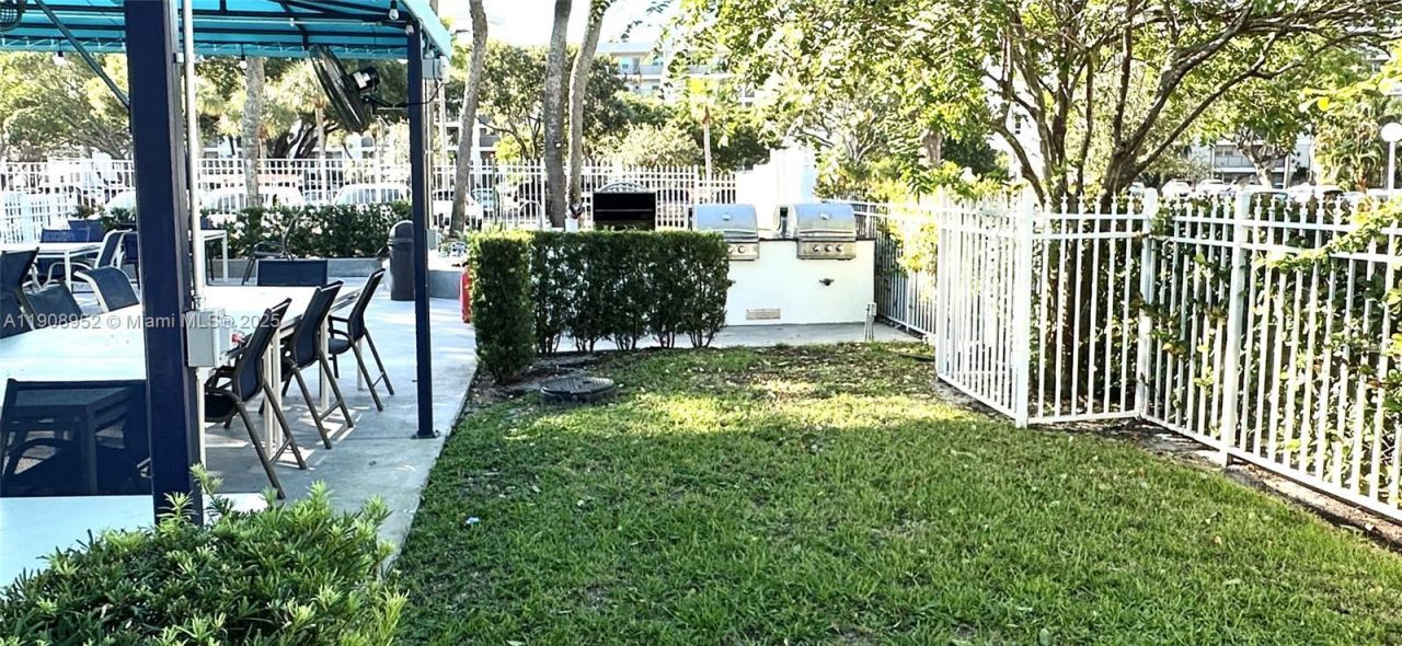 2651 S Course Dr, Unit 307, Pompano Beach, FL 33069 Photo