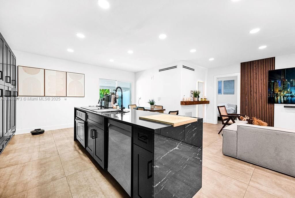 85 NW 47th St, Miami, FL 33127 Photo