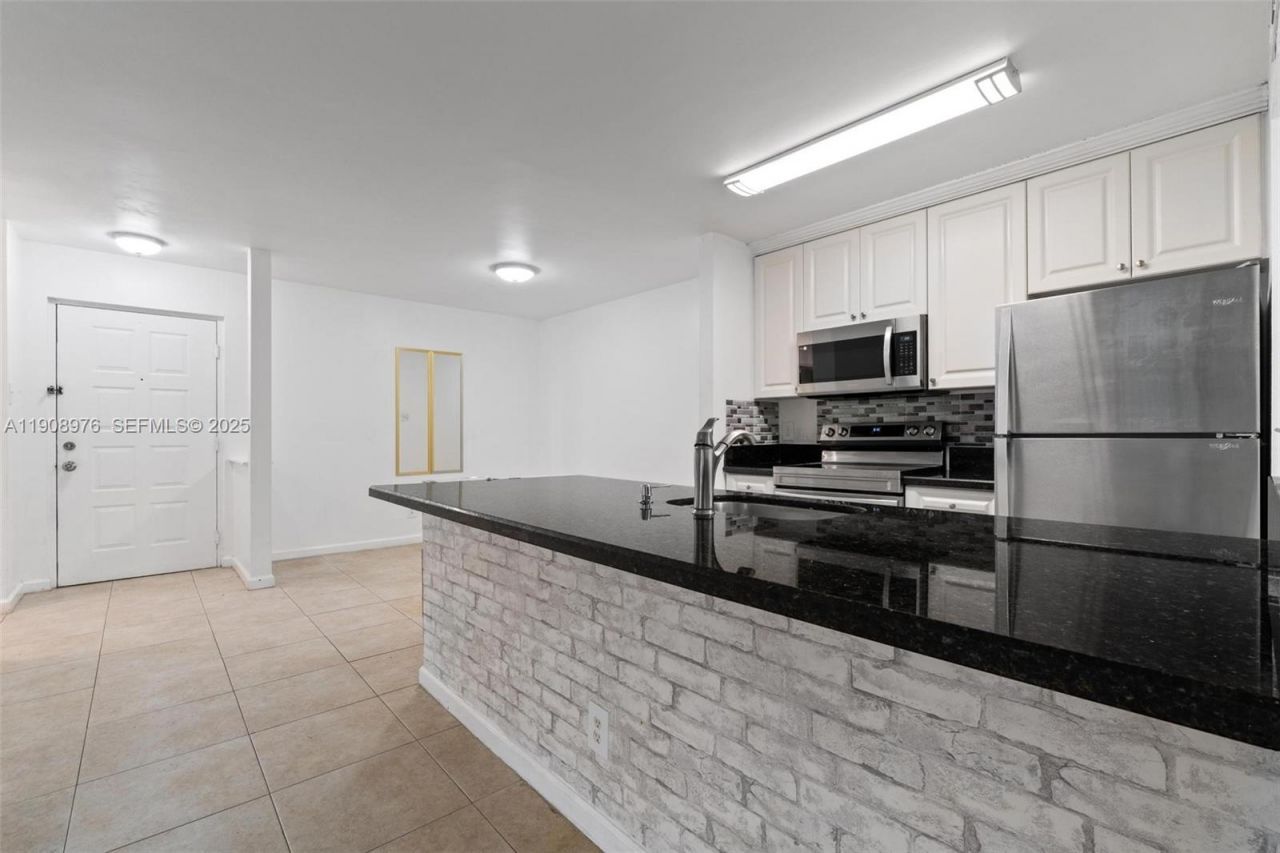 10421 SW 157th Pl, Unit 206, Miami, FL 33196 Photo