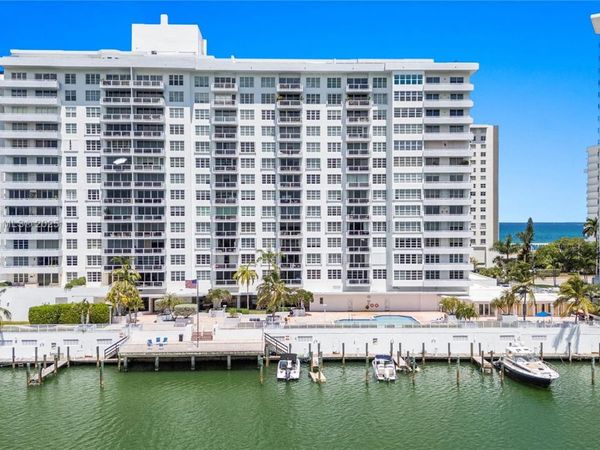 5700 Collins Ave #3A, Miami Beach, FL 33140