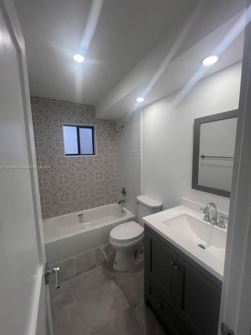 8600 SW 133 Ave Rd, Unit 319, Miami, FL 33183 Photo