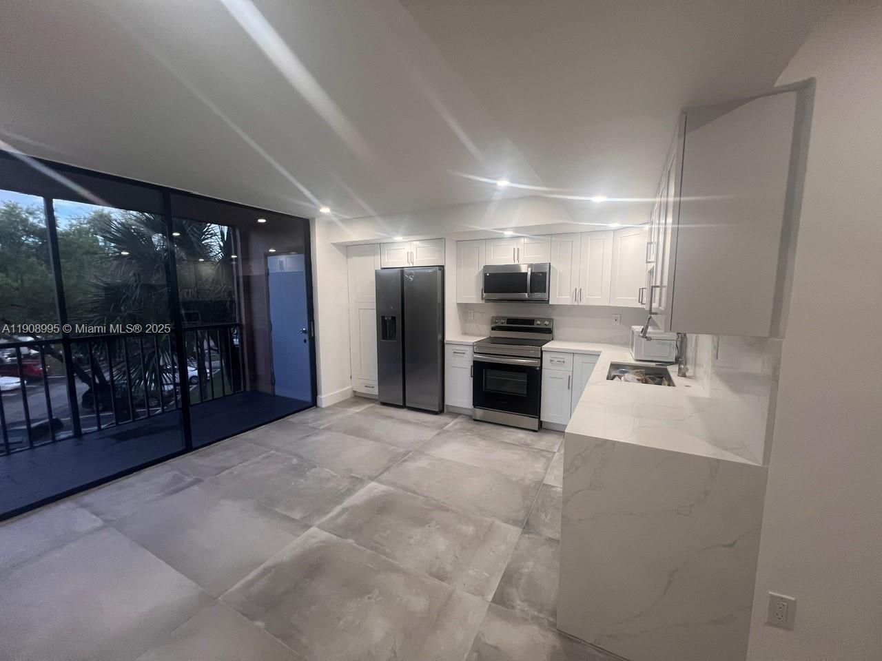 8600 SW 133 Ave Rd, Unit 319, Miami, FL 33183 Photo