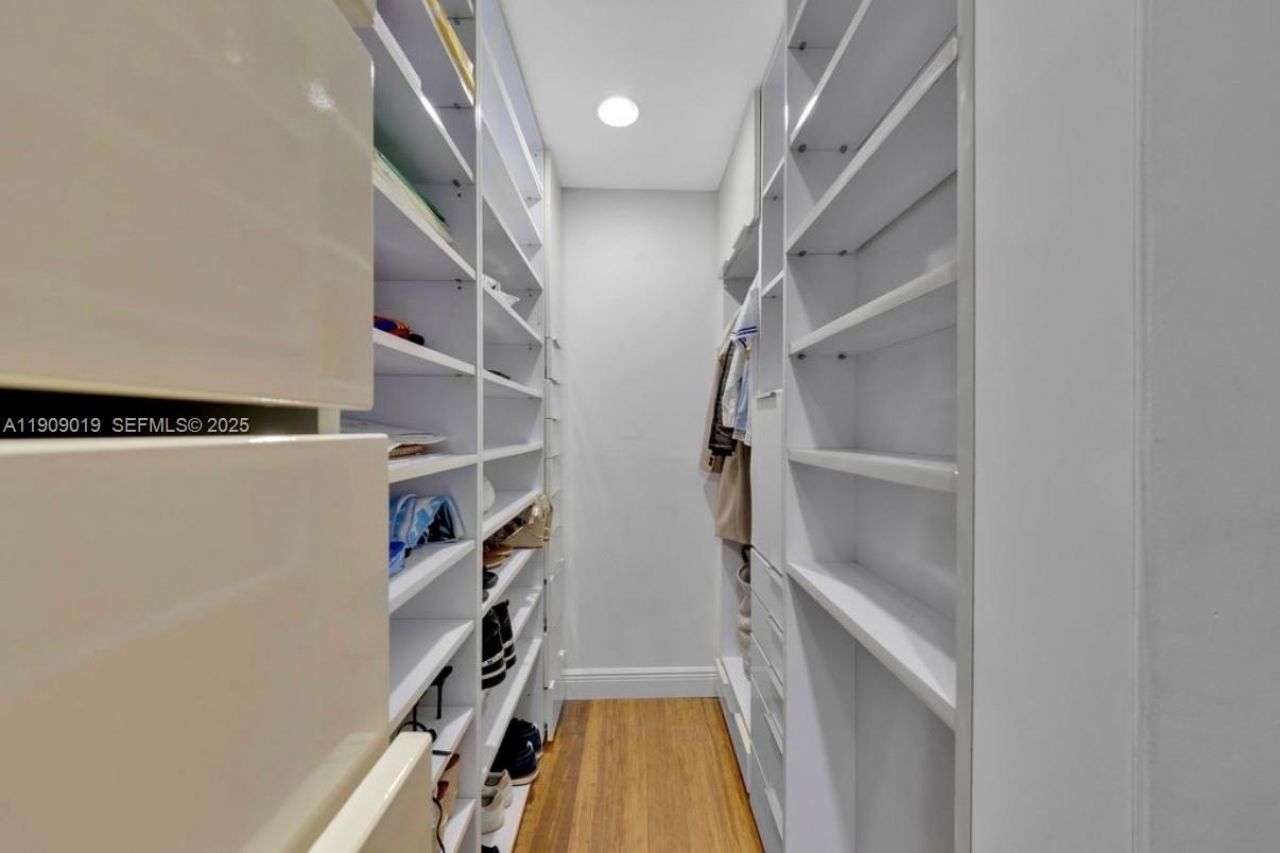 9933 NW 49th Ter, Doral, FL 33178 Photo