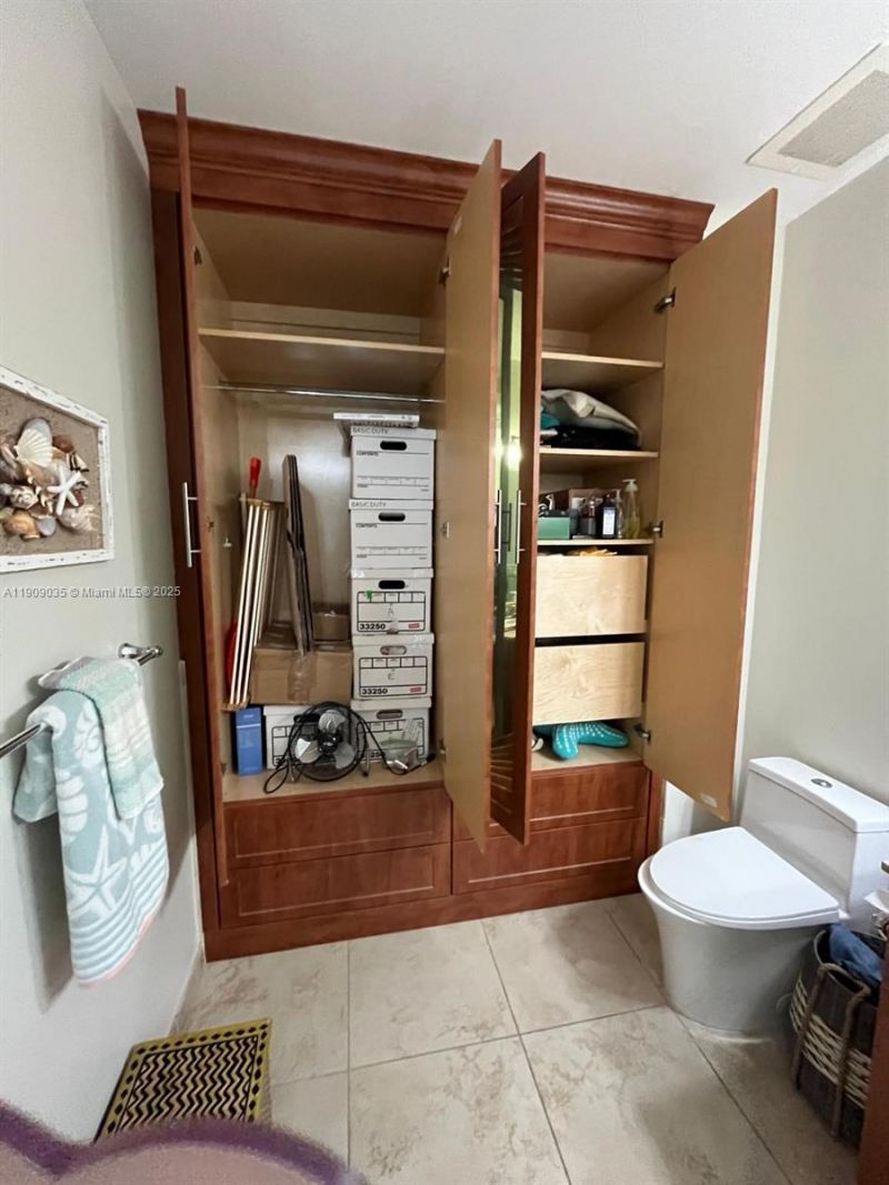 1300 Ponce De Leon Blvd, Unit 1108, Coral Gables, FL 33134 Photo