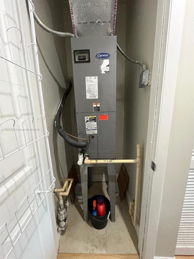 1300 Ponce De Leon Blvd, Unit 1108, Coral Gables, FL 33134 Photo