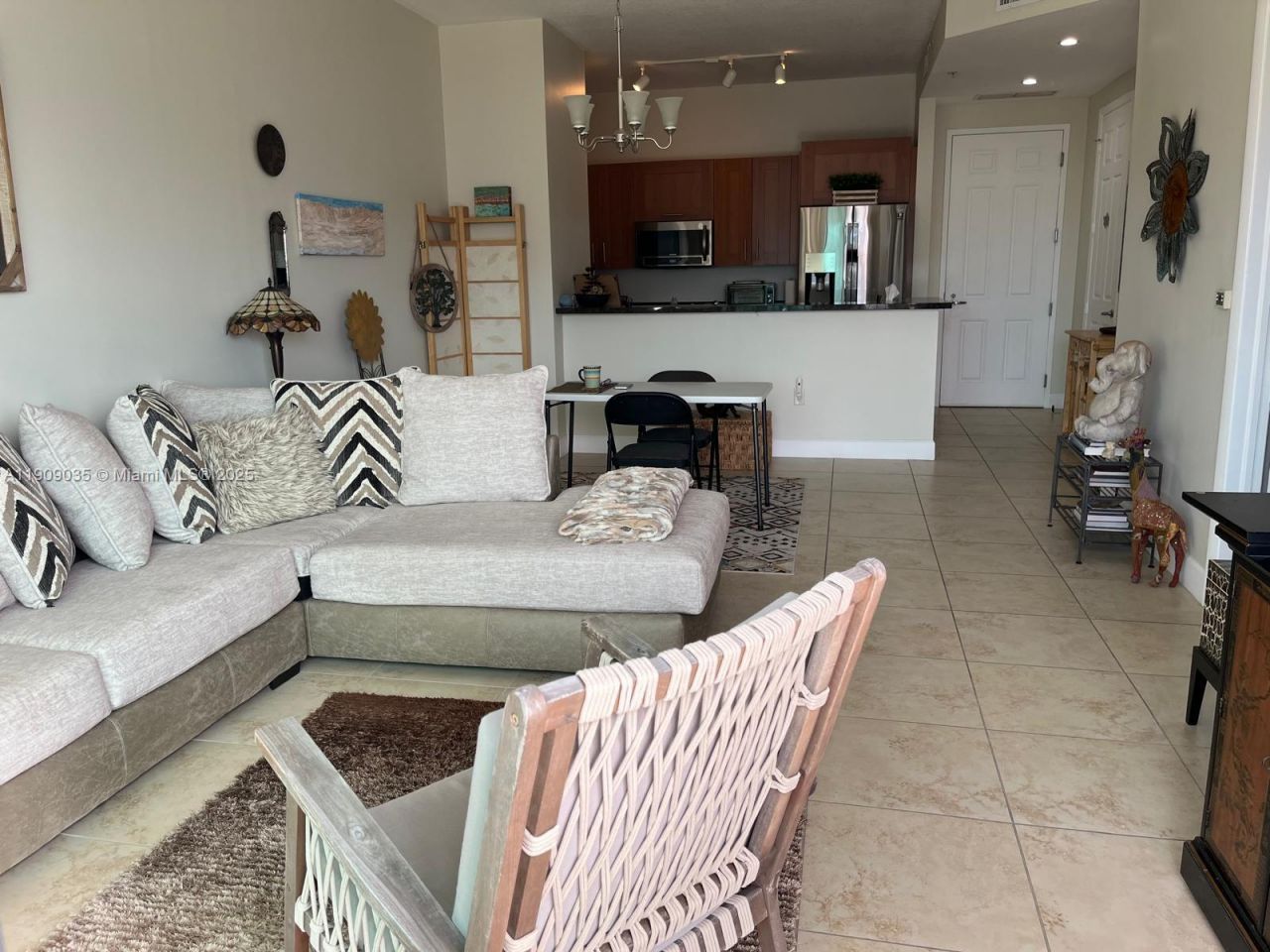 1300 Ponce De Leon Blvd, Unit 1108, Coral Gables, FL 33134 Photo