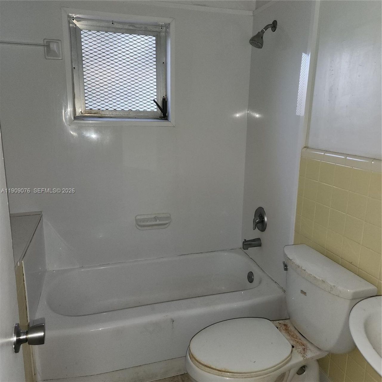 1547 W 10th St, Riviera Beach, FL 33404 Photo