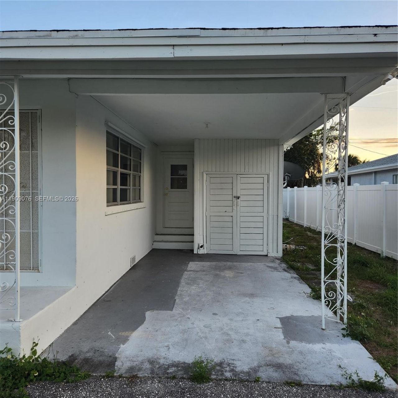 1547 W 10th St, Riviera Beach, FL 33404 Photo