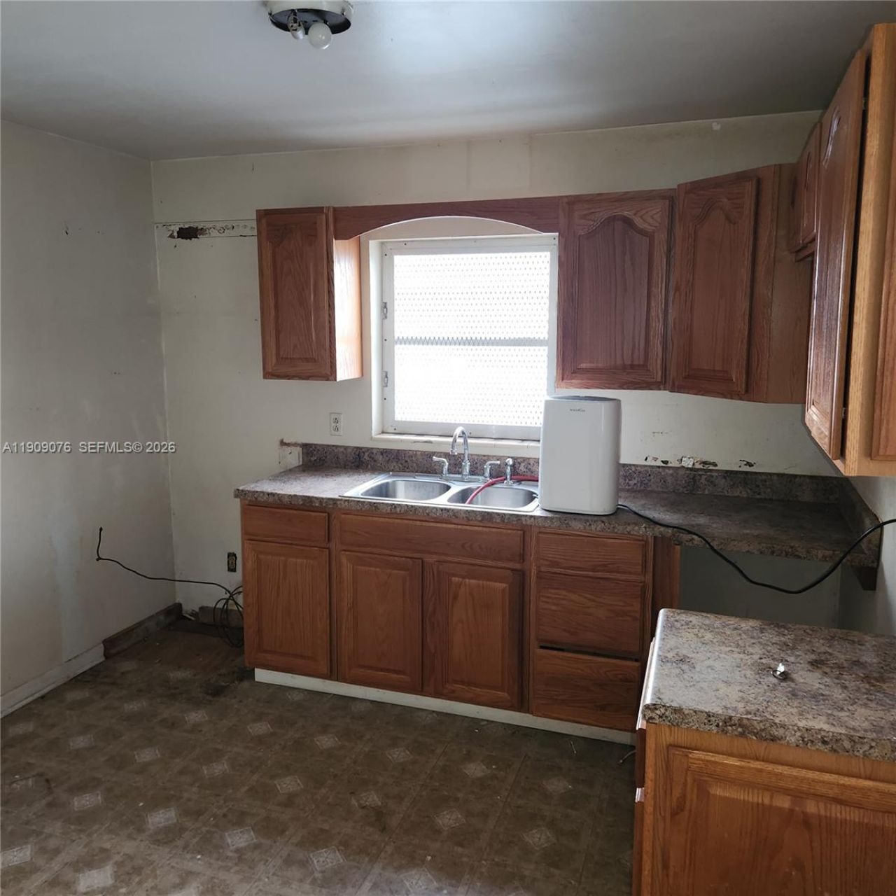 1547 W 10th St, Riviera Beach, FL 33404 Photo