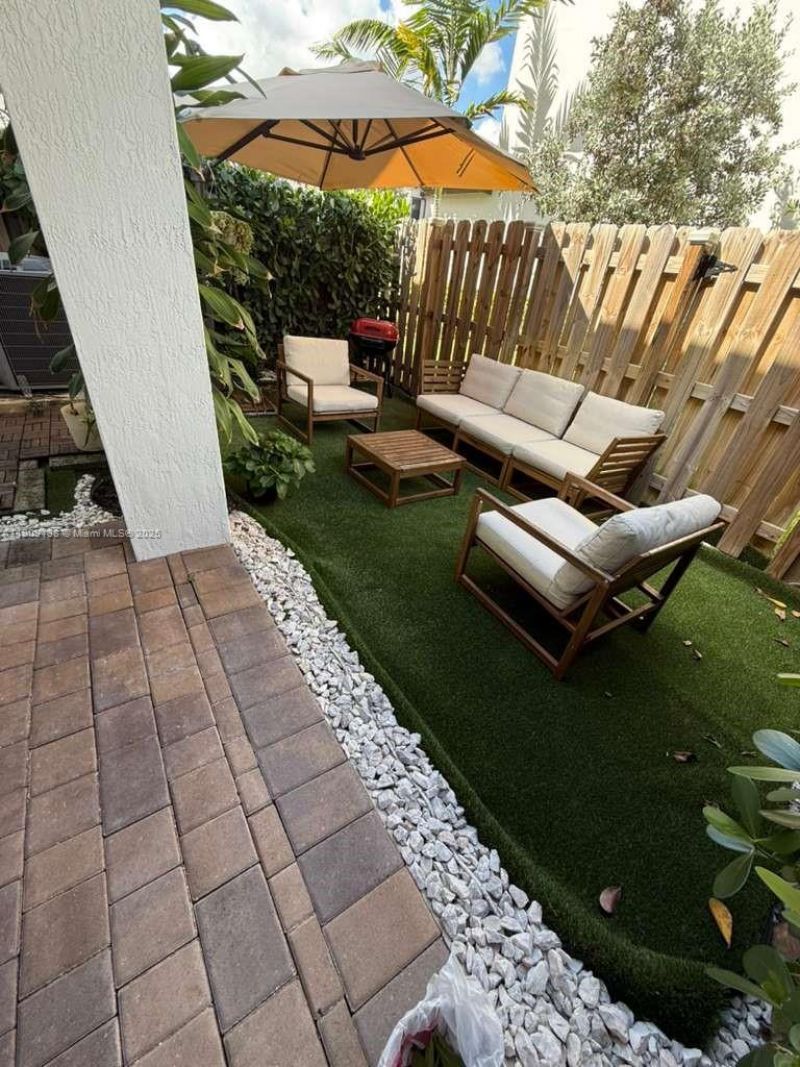 15929 SW 2nd Pl, Pembroke Pines, FL 33027 Photo