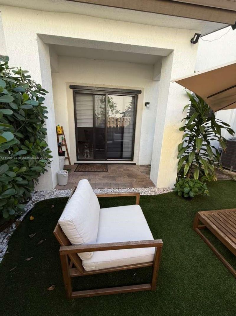 15929 SW 2nd Pl, Pembroke Pines, FL 33027 Photo