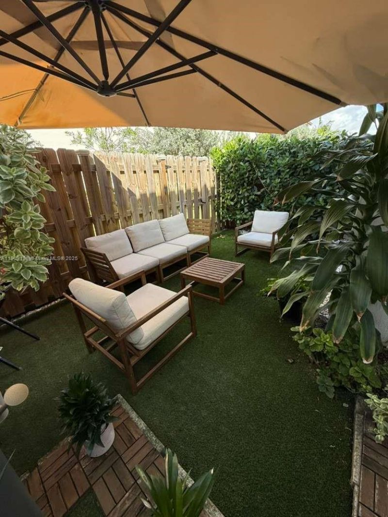 15929 SW 2nd Pl, Pembroke Pines, FL 33027 Photo