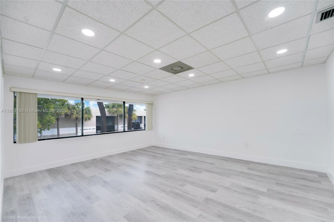 4931 SW 75th Ave, Unit 22, Miami, FL 33155 Photo