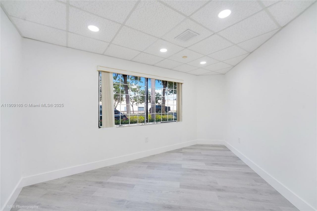 4931 SW 75th Ave, Unit 22, Miami, FL 33155 Photo