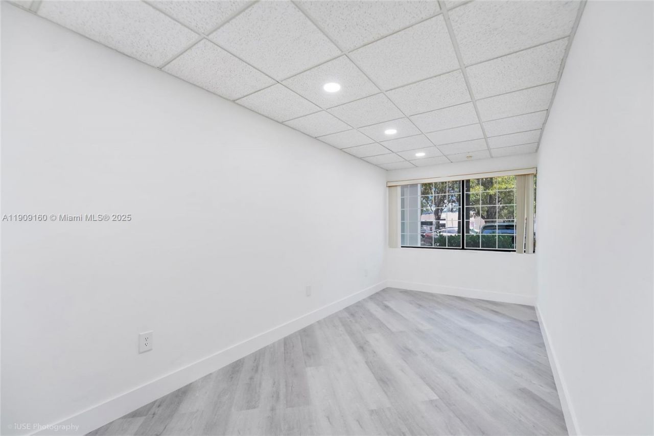 4931 SW 75th Ave, Unit 22, Miami, FL 33155 Photo