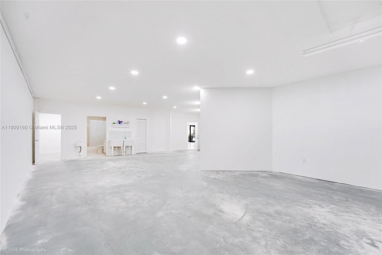 4931 SW 75th Ave, Unit 22, Miami, FL 33155 Photo