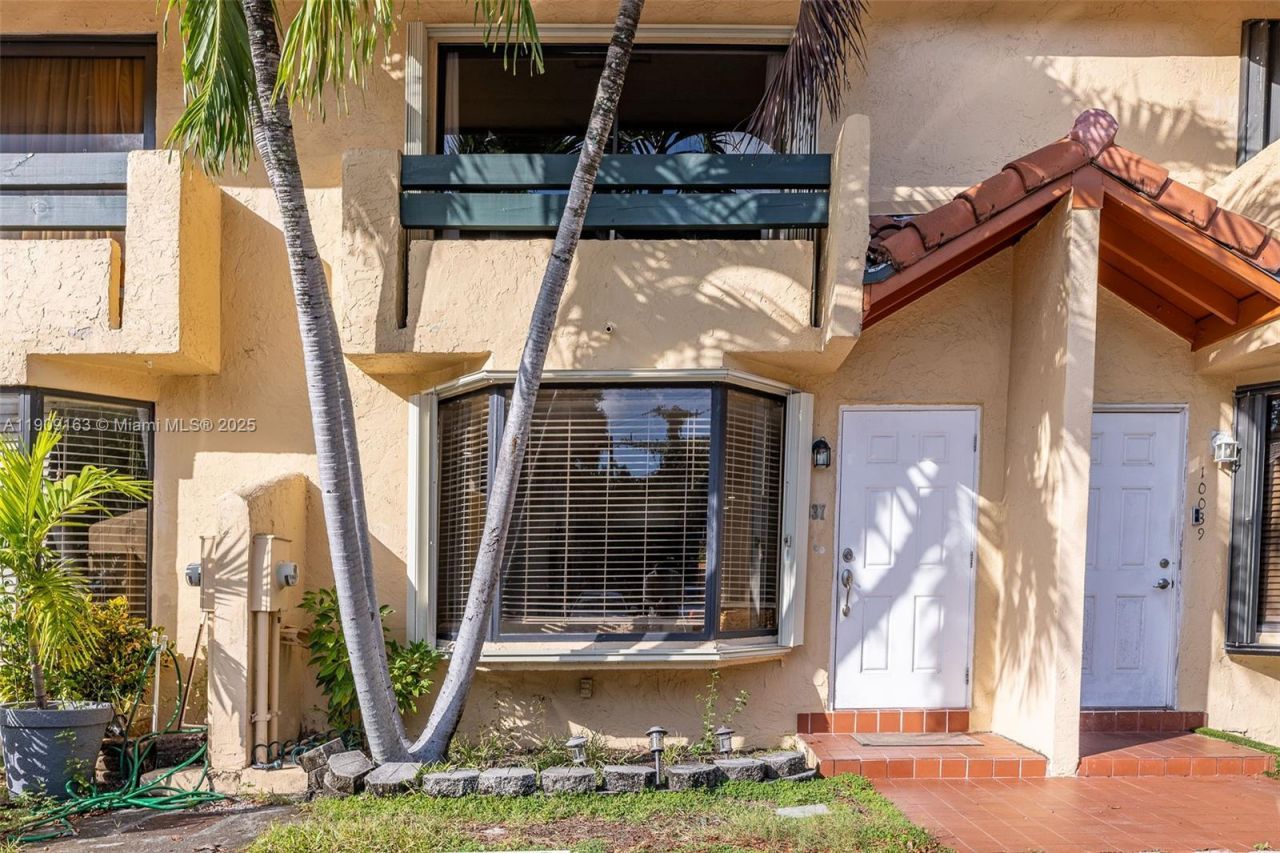 10037 SW 77th Ct, Miami, FL 33156 Photo