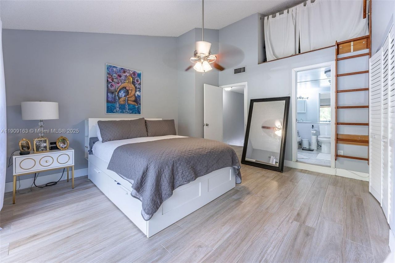 10037 SW 77th Ct, Miami, FL 33156 Photo