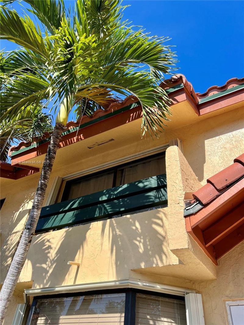 10037 SW 77th Ct, Miami, FL 33156 Photo