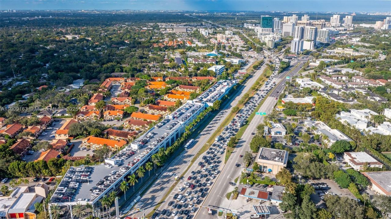 10037 SW 77th Ct, Miami, FL 33156 Photo