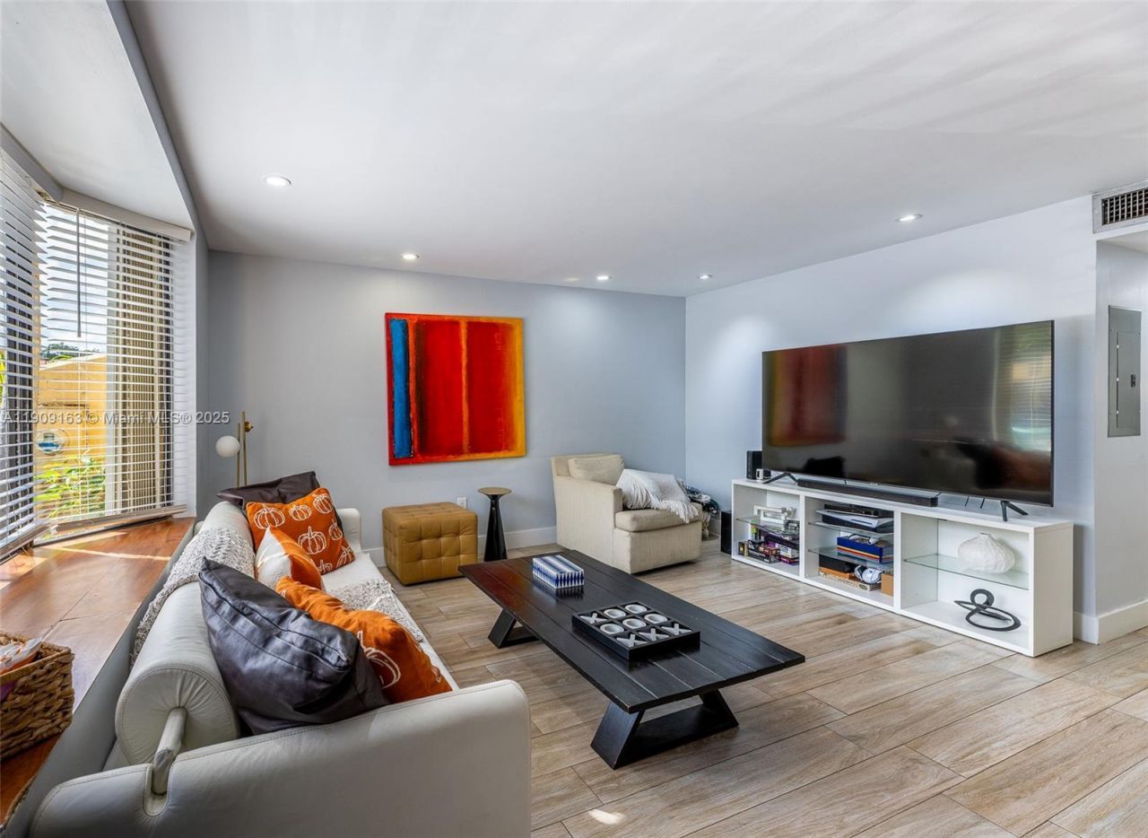 10037 SW 77th Ct, Miami, FL 33156 Photo