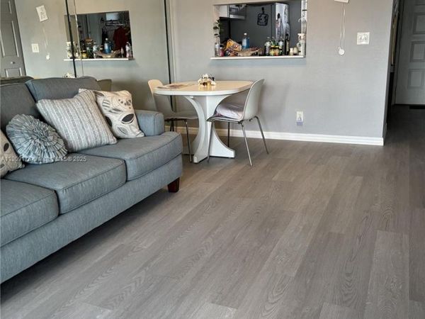 5501 Lakeside Dr, Unit 104, Margate, FL 33063