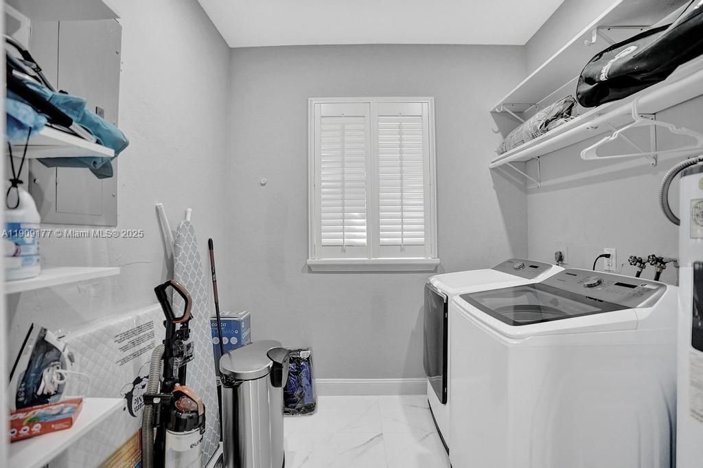 1109 SE 12th St, Deerfield Beach, FL 33441 Photo