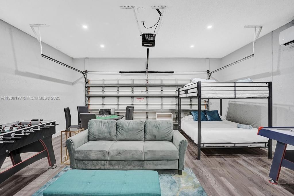 1109 SE 12th St, Deerfield Beach, FL 33441 Photo