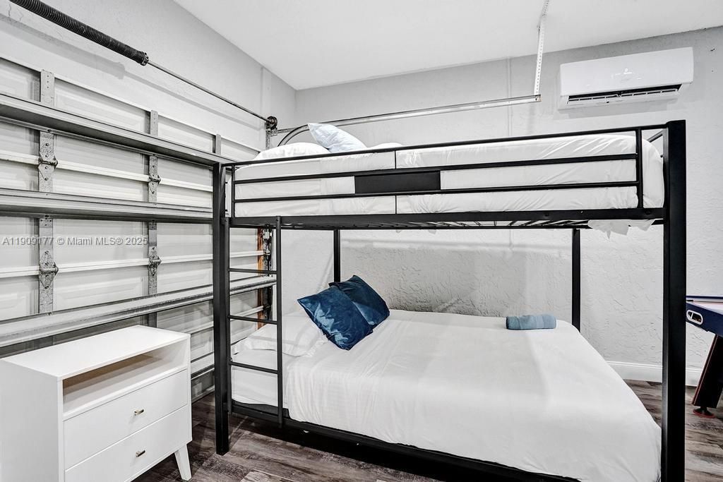 1109 SE 12th St, Deerfield Beach, FL 33441 Photo