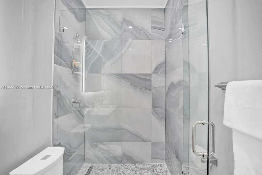 1109 SE 12th St, Deerfield Beach, FL 33441 Photo