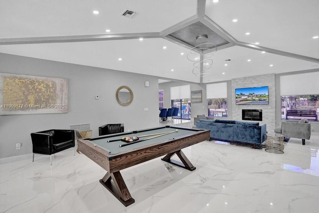 1109 SE 12th St, Deerfield Beach, FL 33441 Photo