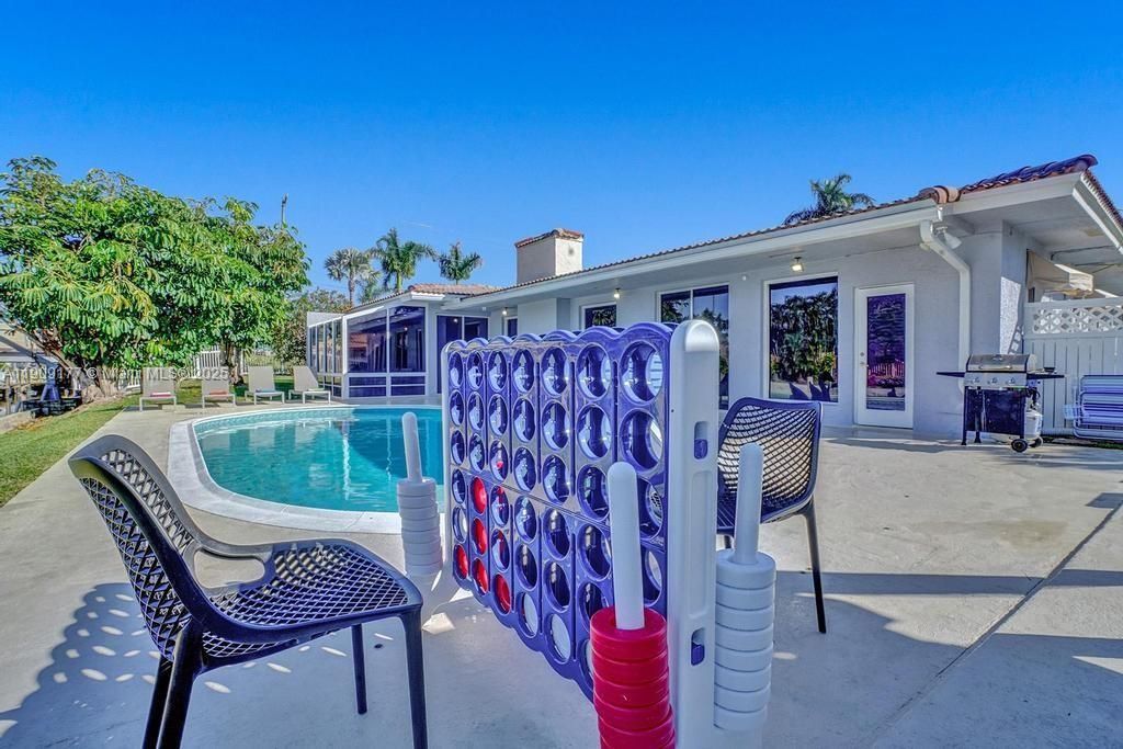 1109 SE 12th St, Deerfield Beach, FL 33441 Photo