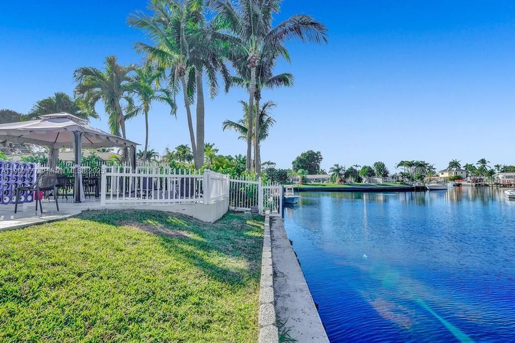 1109 SE 12th St, Deerfield Beach, FL 33441 Photo